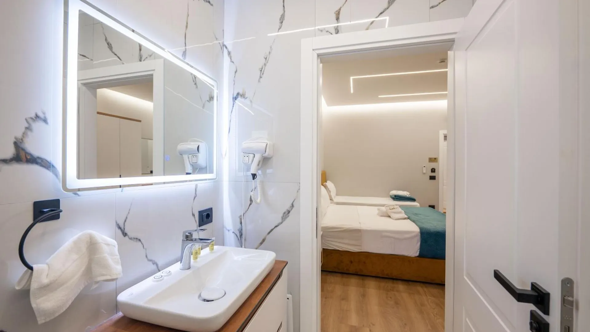 ****  Golemi Lux Hotel Albanie